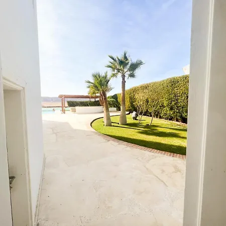 Luxury 4 Bedroom Villa With A Heated Pool-3
