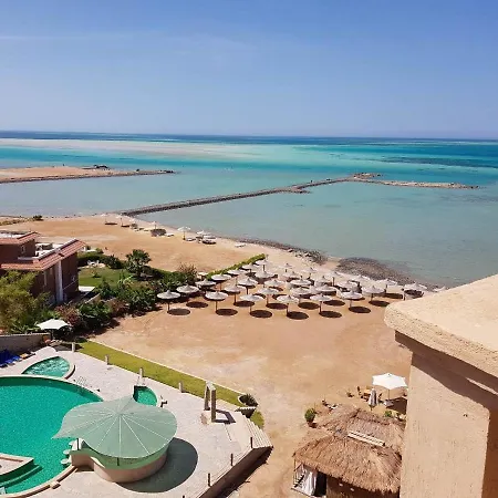 Turtles Beach Resort C.2.6-3