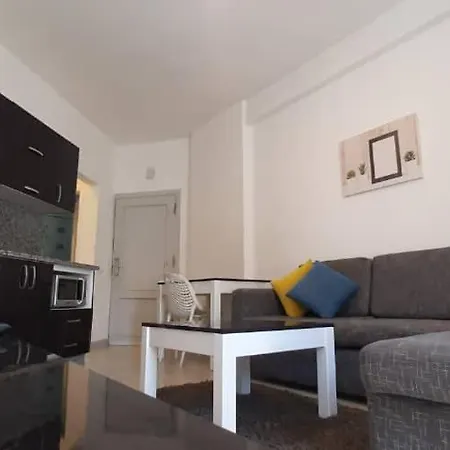 Aqua Palms Resort And Apartments-2