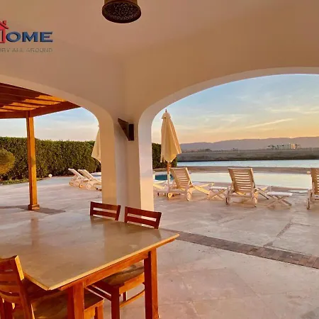 Unique 6 Bedrooms Villa 38 At White Villas El-Gouna-3