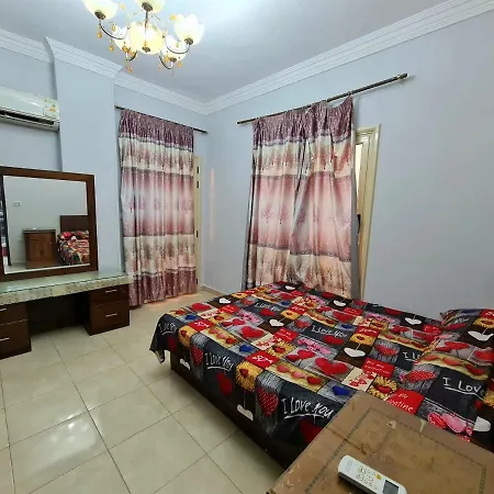 Shka Fndkia Llaigar Alioma Balgrdka: Central Comfort with Spa & Elevator-2