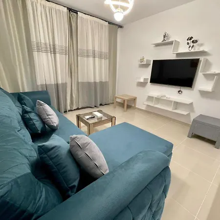 2Br In G Cribs - Ground Floor-2