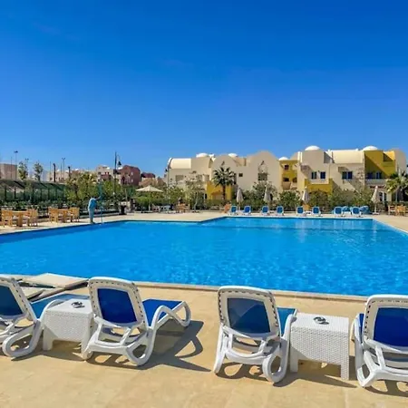 Lovely Ground 2 Bedroom In Makadi Heights Hurghada-3