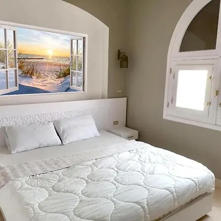 One Bedroom In Westgolf-2