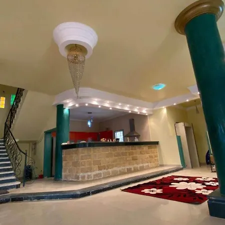 Fabulous Villa With Gym & Garden-2