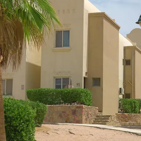 Private 1 Bedroom Flat With Garden In Makadi-3