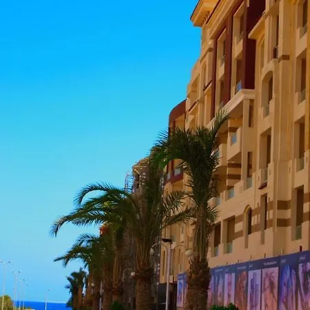 Studio45M2, See View Balcony-3