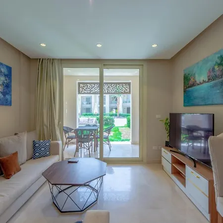 Cozy 1-Bedroom Apartment In Mangroovy, El Gouna. Private Terrace, Garden And Pool Access-3