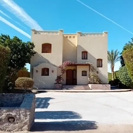 Private Villa Y51 - 3 Bedrooms At El-Gouna-2