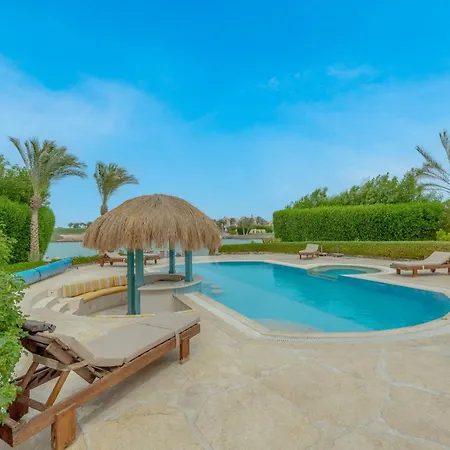 Stunning Villa for Rent in El Gouna HEATED PRIVATE POOL-2