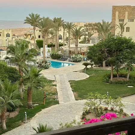 Azzurra Sahl Hasheesh-2