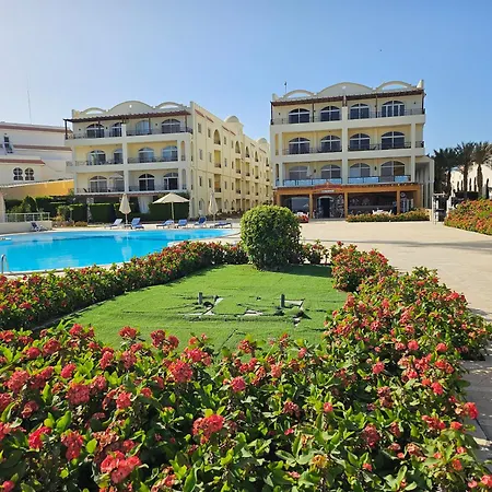 Palm Beach Piazza Apart Hotel Sahl Hasheesh-3