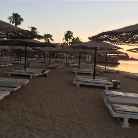 Al Mashrabiya Apartment 2 Bed Room-2