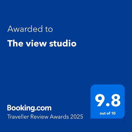 The View Studio-3