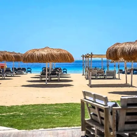 Outstanding Apartment With Marina Hurghada View-2