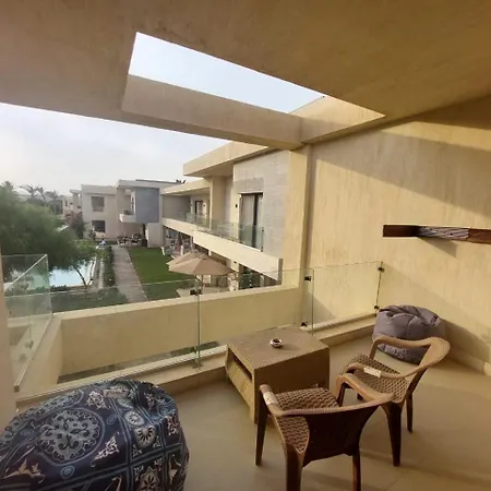 Renovated Lovely Cozy Studio In G Cribs, Elgouna-2