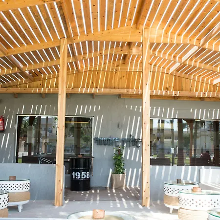 Meraki Beach Resort (Adults Only)-3