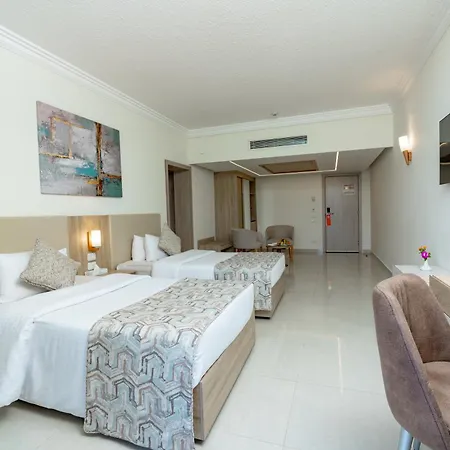 Palm Beach Resort Families And Couples Only-3