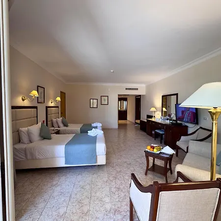 Sea Star Beau Rivage Hotel-2