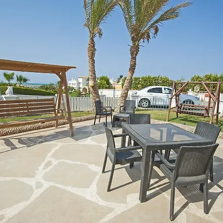 Spacious Hill Villa Next To The Sea In El Gouna Egypt For Families-2