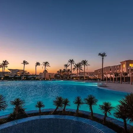 Cleopatra Luxury Resort Makadi Bay - Adults Only-3