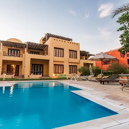 El Gouna 2 Bedrooms Apartment South Marina Ground Floor-2