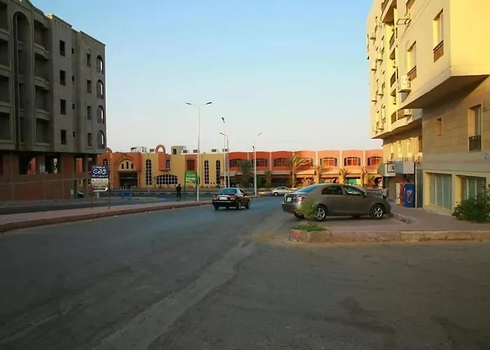 Huisdiervriedelijke Apartment With Separate Entrance Near Arabia Hotel Hurghada
