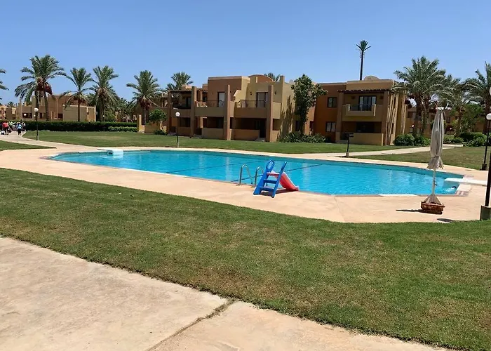 Lovely 1 Bedroom Chalet With A Pool At Stella Makadi Hurghada